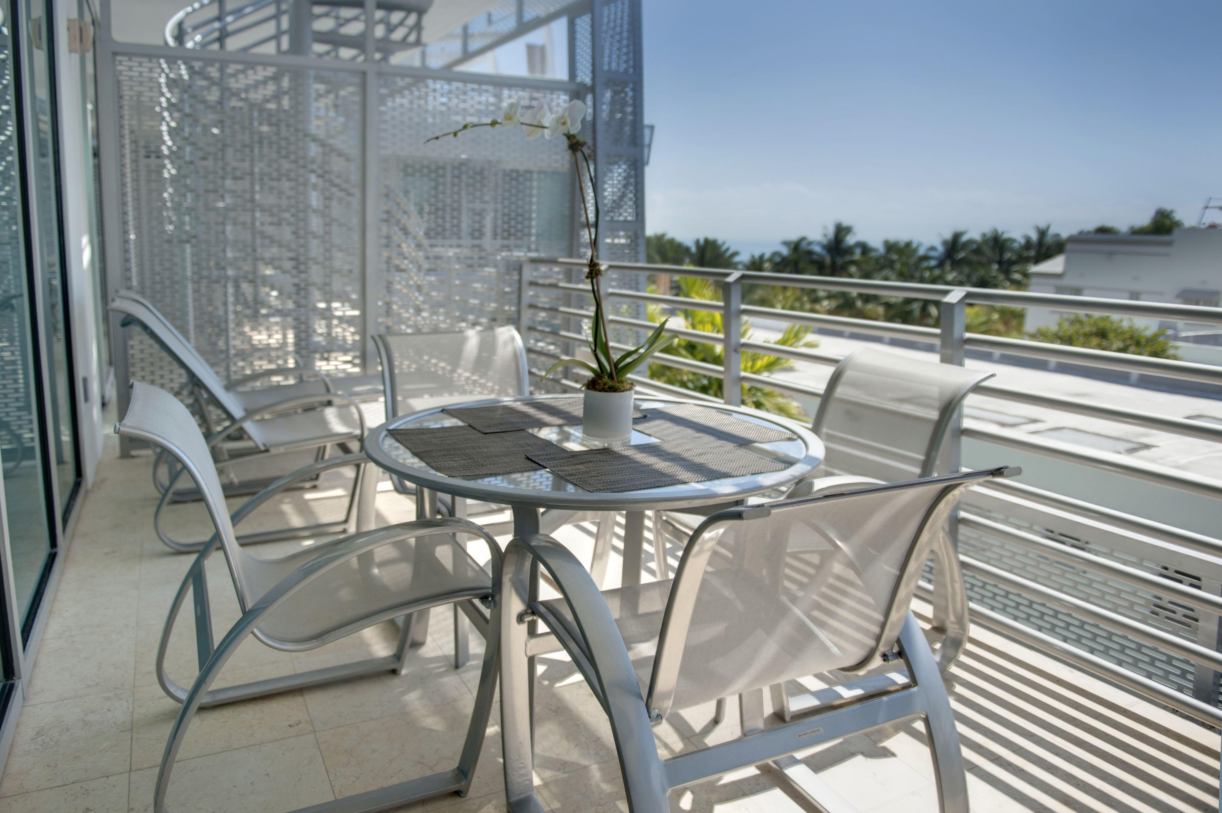 Z Ocean Hotel, Classico A Sonesta Collection (Adults Only) Miami Beach Exterior photo